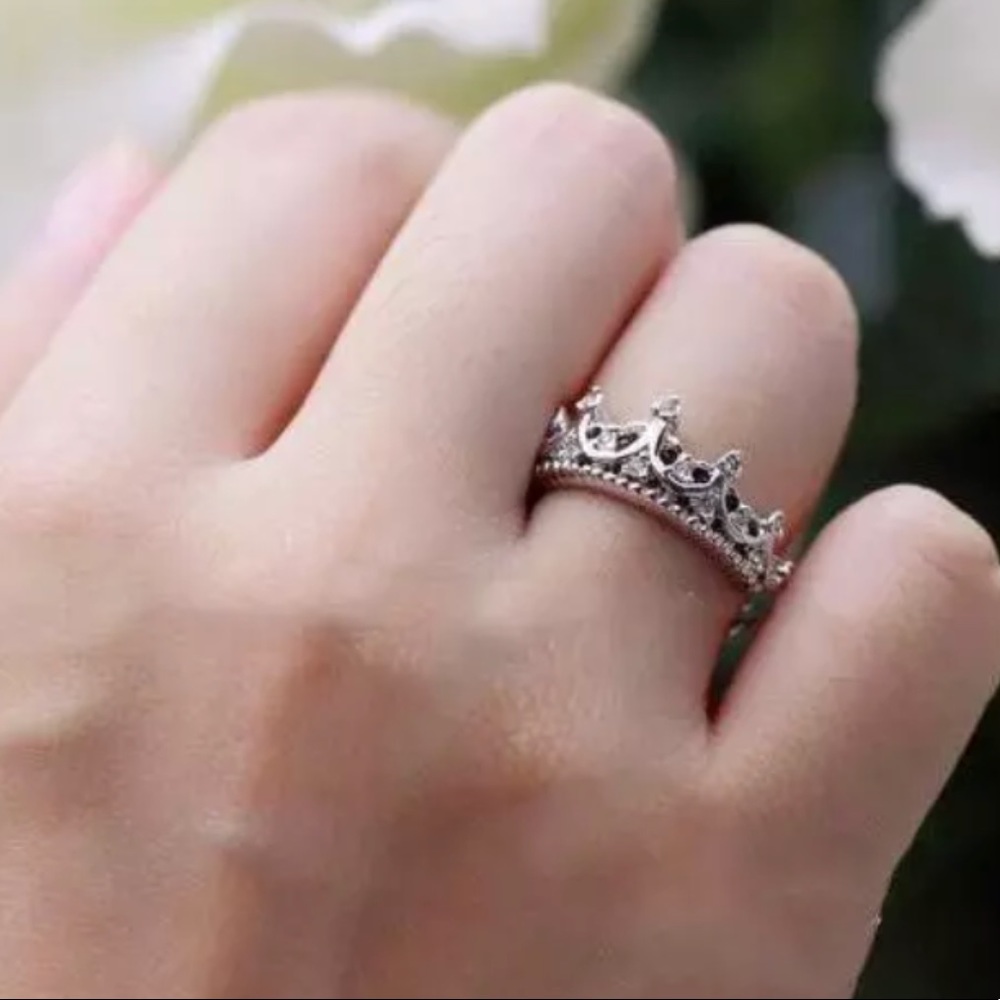 ✨Princess Crown Ring - Picture 3 of 5